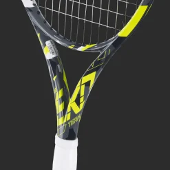 Babolat Pure Aero Team on bespannen Test><noscript><img width=